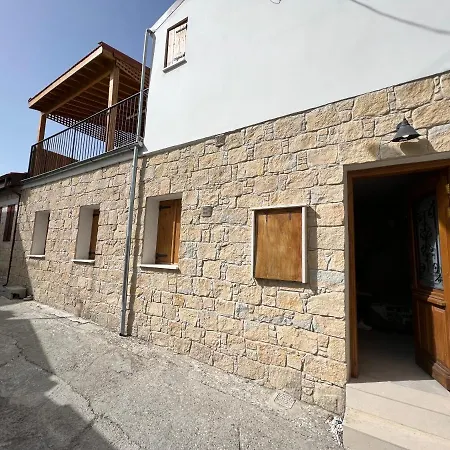 Eftis - Renovated Traditional House * Omodos