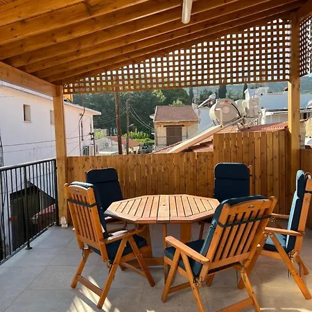 Casa vacanze Eftis - Renovated Traditional House
