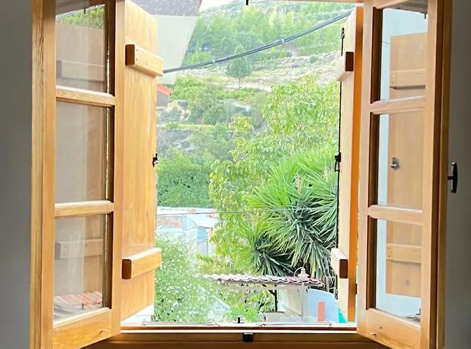 Eftis - Renovated Traditional House * Όμοδος