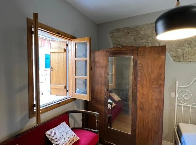 Eftis - Renovated Traditional House Σπίτι διακοπών *